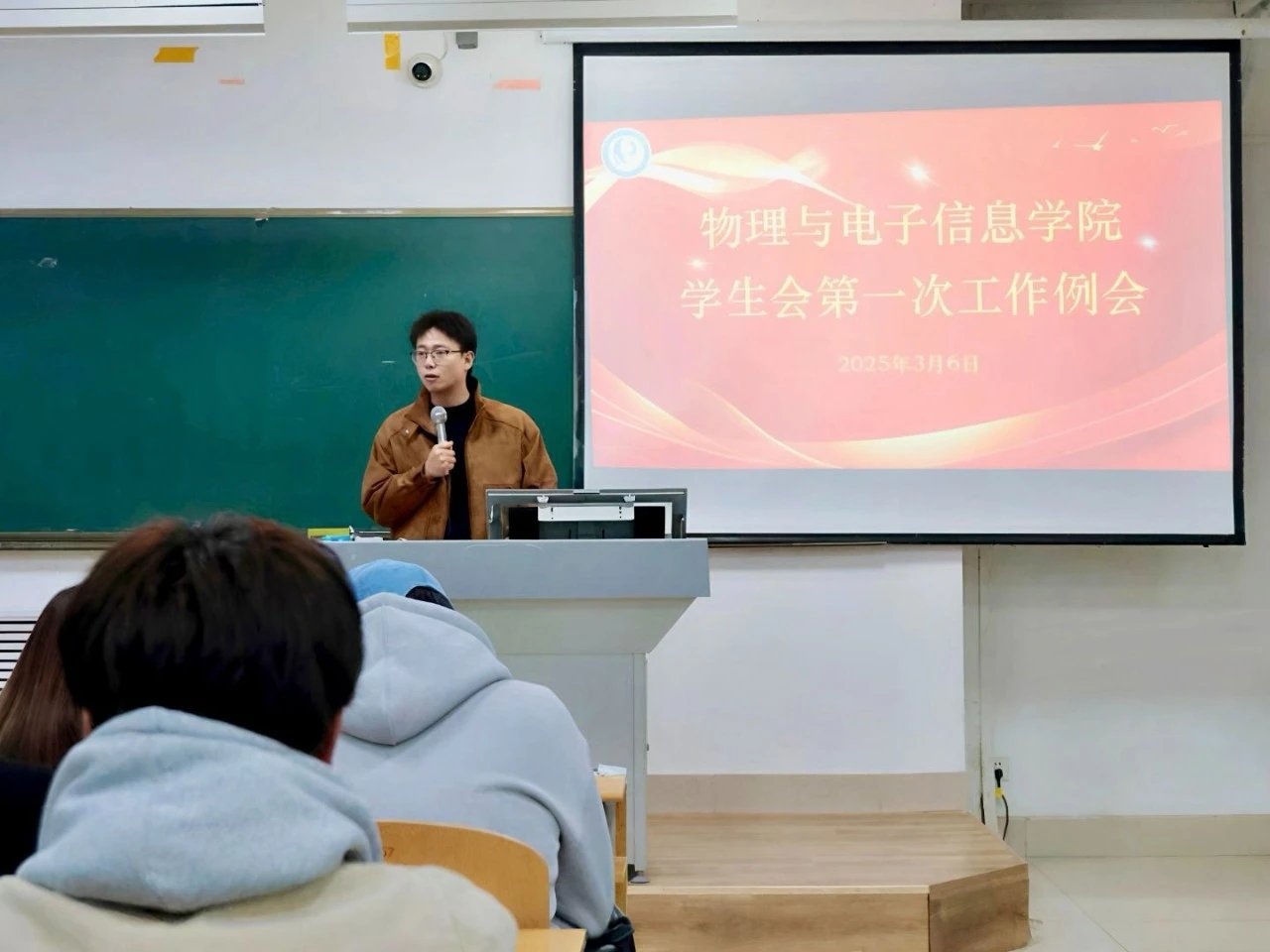 手机版BBIN下载