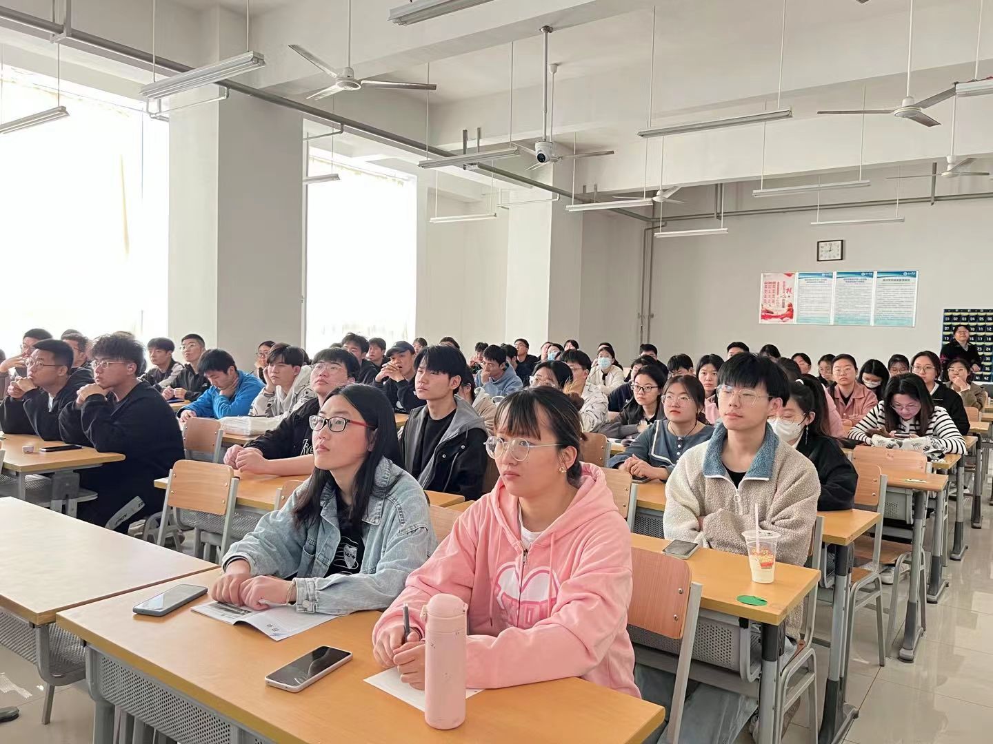 手机版BBIN下载