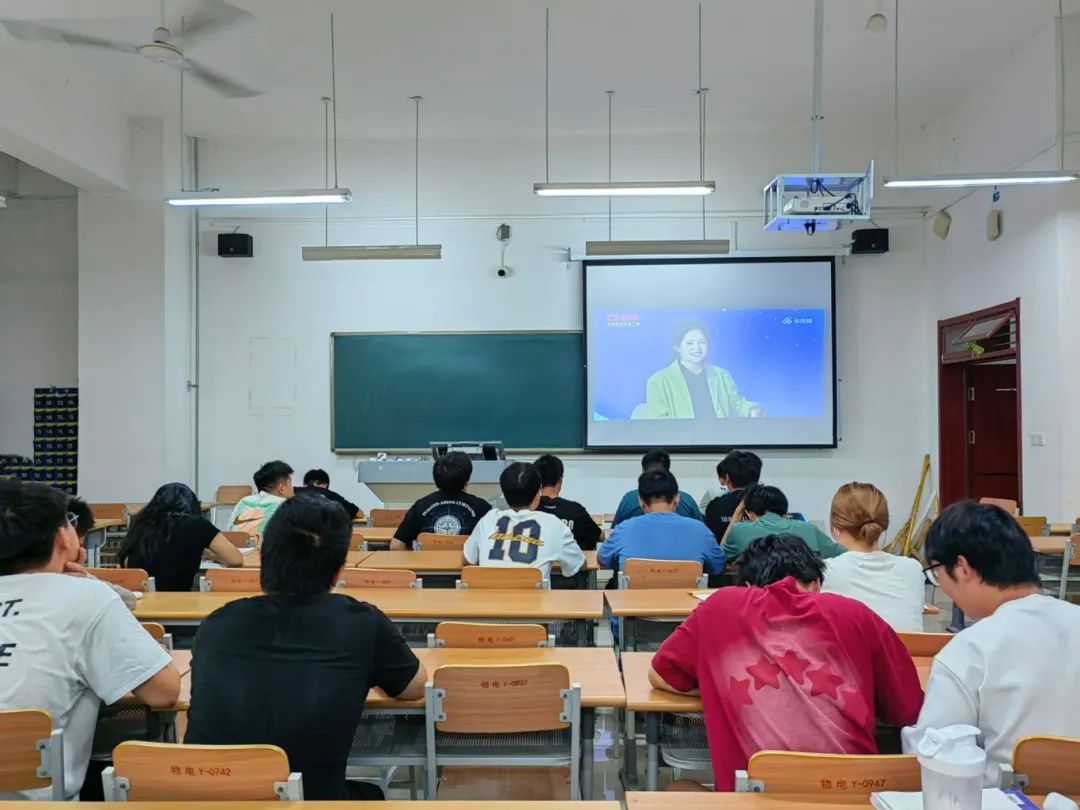 手机版BBIN下载