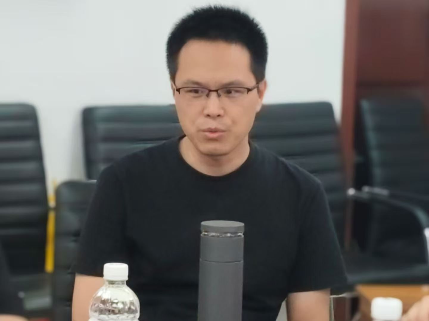 手机版BBIN下载