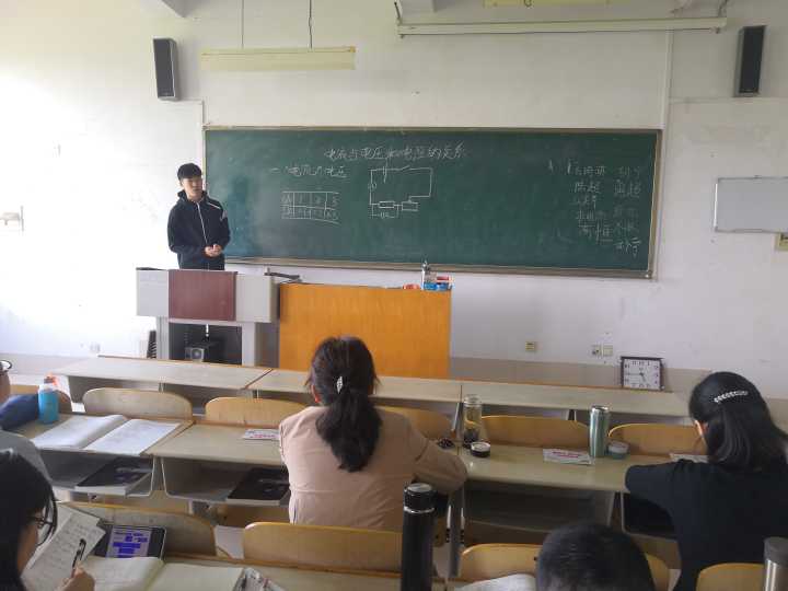 手机版BBIN下载