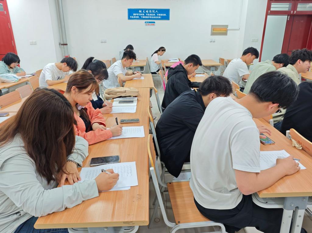手机版BBIN下载