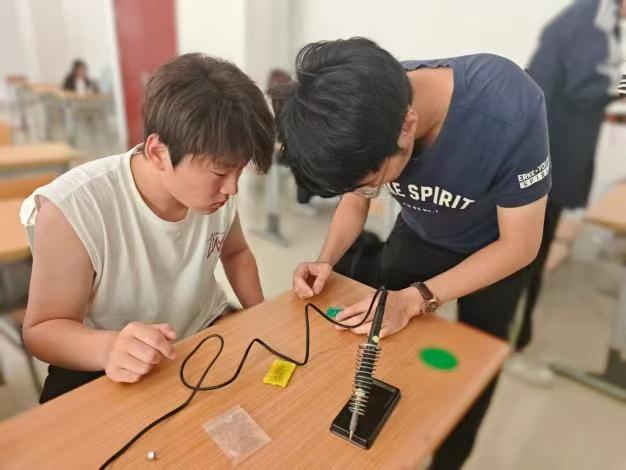 手机版BBIN下载