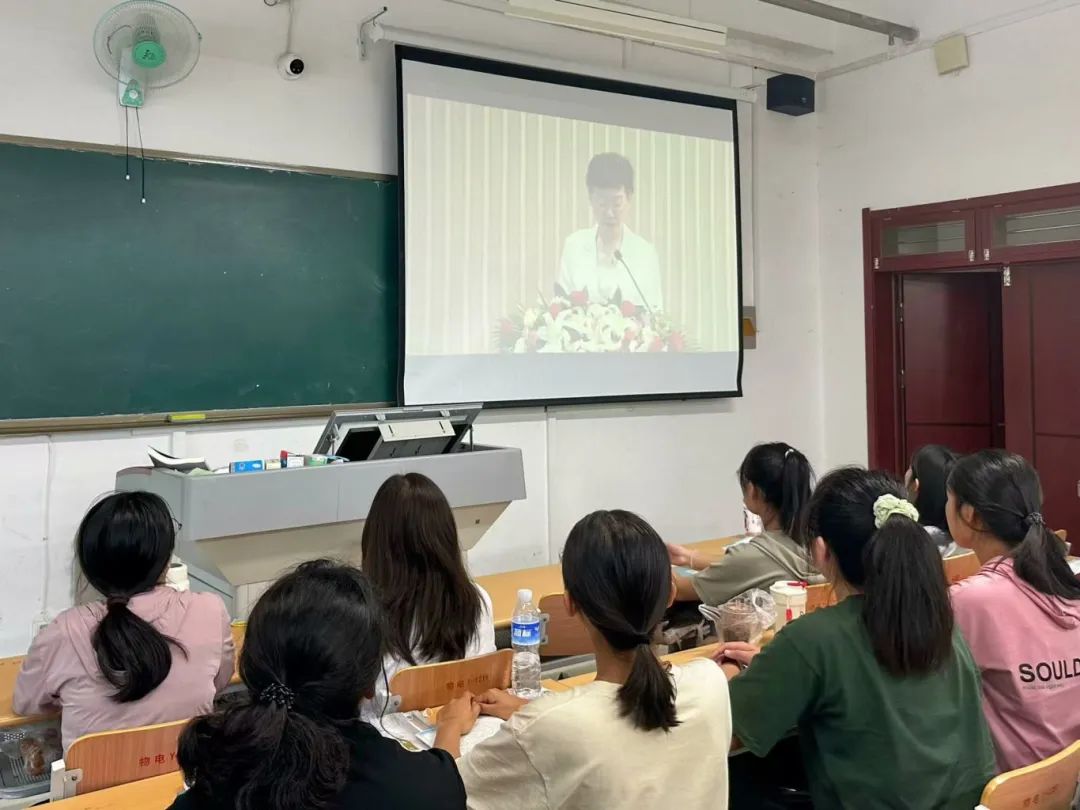 手机版BBIN下载