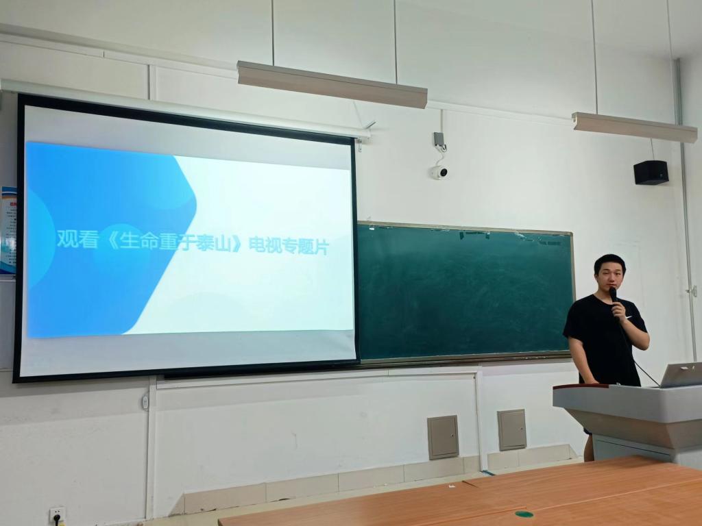 手机版BBIN下载