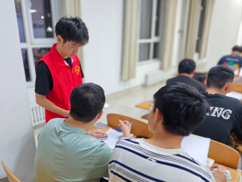 手机版BBIN下载
