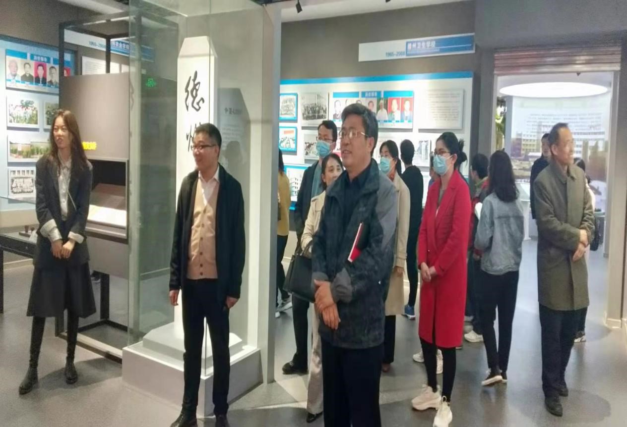 手机版BBIN下载